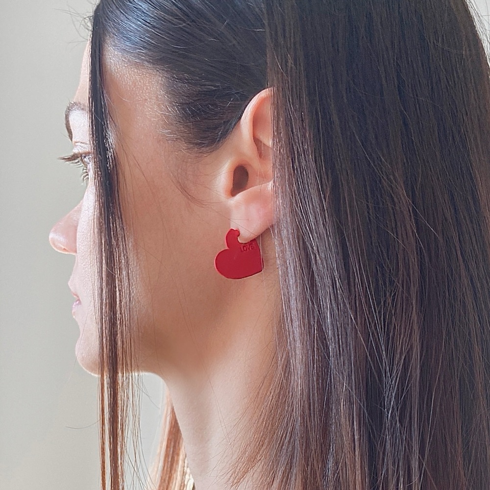 Red Heart Love Earrings. NWT